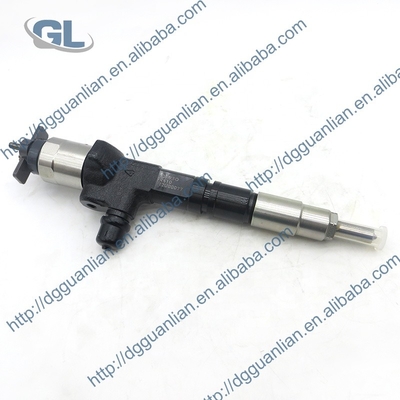 Echte allgemeine Schienen-piezo Injektor 095000-7510 095000-7511 095000-7512 1G410-53050 1G410-53051 für KUBOTA V6108