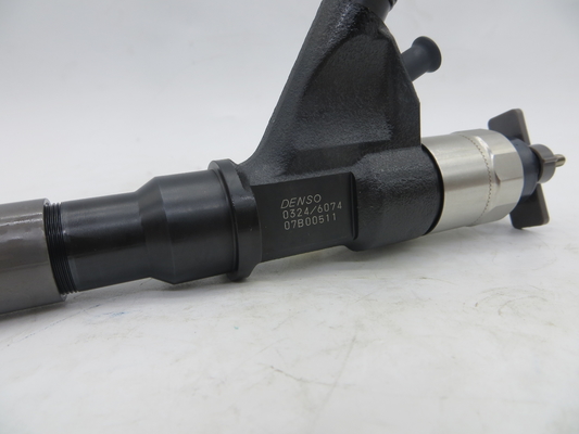Allgemeiner Schieneninjektor der guten Qualität 295050-0324 für Maschine 8-98110607-5 ISUZUS 4HK1