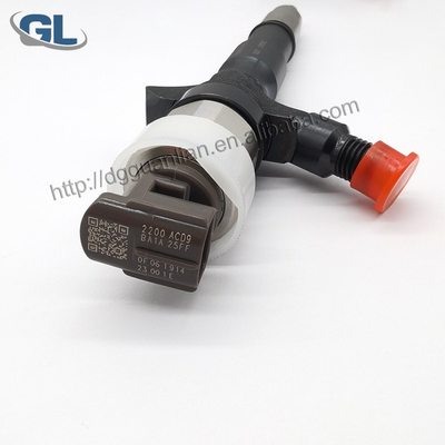 Allgemeine Schienen-Dieselkraftstoffeinspritzdüse 23670-0L110 für Maschine 295050-0810 Denso Toyota 2KD FTV
